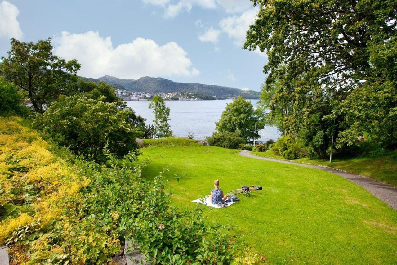 Apartment Bergen Central Bagian luar foto