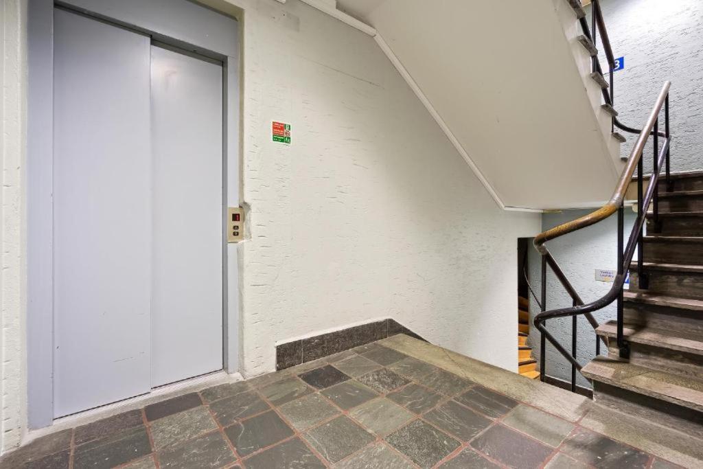 Apartment Bergen Central Bagian luar foto